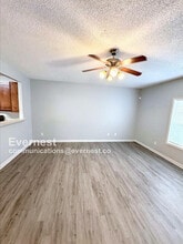 8619 Thomas Rd in Riverdale, GA - Building Photo - Building Photo