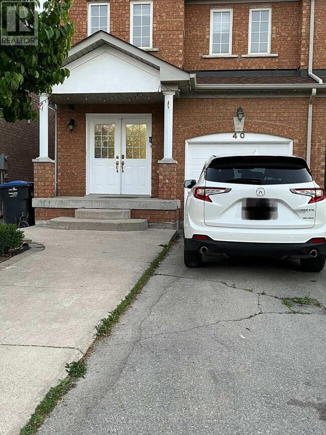 property at 40 Treasure Dr