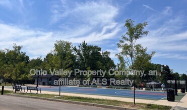 7099 Columbia Ave in Louisville, KY - Building Photo - Building Photo