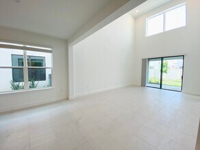 1402 Lone Feather Trail in Winter Park, FL - Building Photo - Building Photo