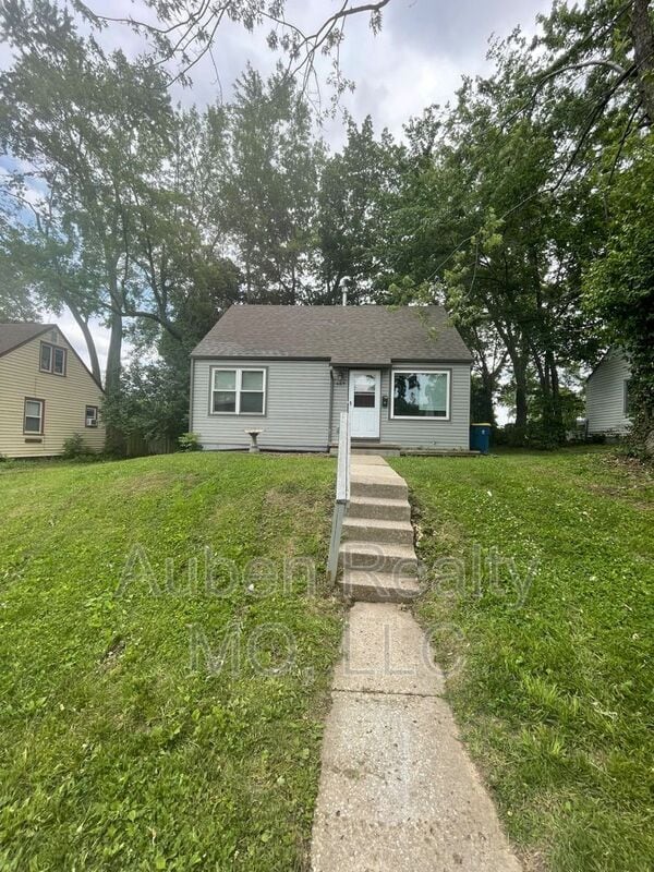 property at 667 Thornton St