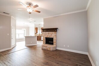 2720 Claydon Dr in Denton, TX - Building Photo - Building Photo
