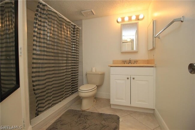 property at 194 Santa Clara Dr