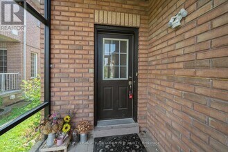 88 English Oak Dr in Richmond Hill, ON - Building Photo - Building Photo