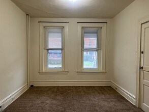 833 Columbia Ave-Unit -Apt. 1 in Lancaster, PA - Building Photo - Building Photo