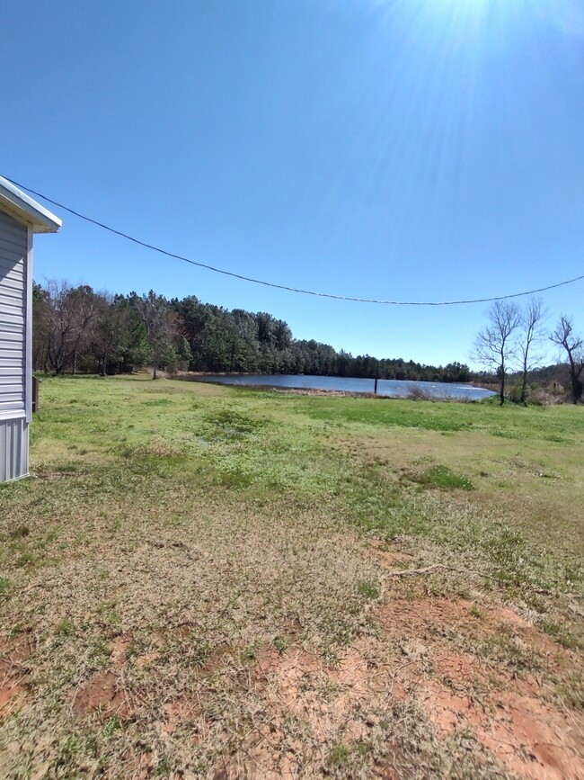 935 Farm to Market 82 in Kirbyville, TX - Building Photo - Building Photo