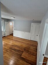 122 River Rd in Willington, CT - Building Photo - Building Photo