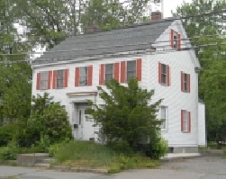 83 Holten St in Danvers, MA - Foto de edificio