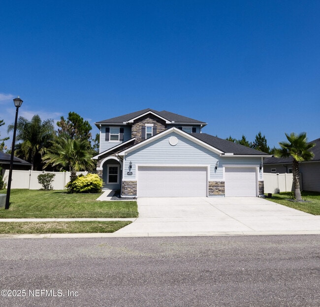 property at 35 Mercutio Ln