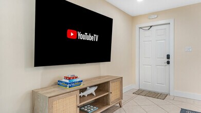 79 S Brevard Ave in Cocoa Beach, FL - Building Photo - Building Photo