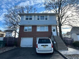 12 Lincoln Ave in Keansburg, NJ - Building Photo