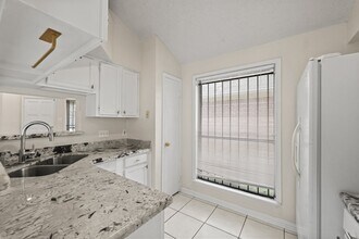 6627 Misty Dale Dr in Katy, TX - Building Photo - Building Photo