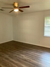 924 W Gandy St in Denison, TX - Building Photo - Building Photo