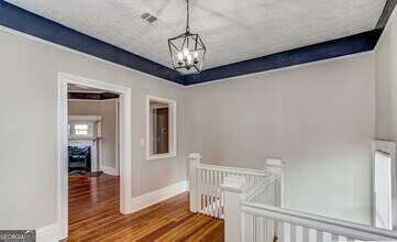 136 Broad St in Augusta, GA - Foto de edificio - Building Photo