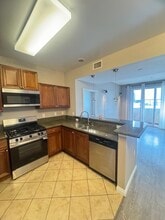 13951 Sherman Way, Unit 309 in Van Nuys, CA - Building Photo - Building Photo