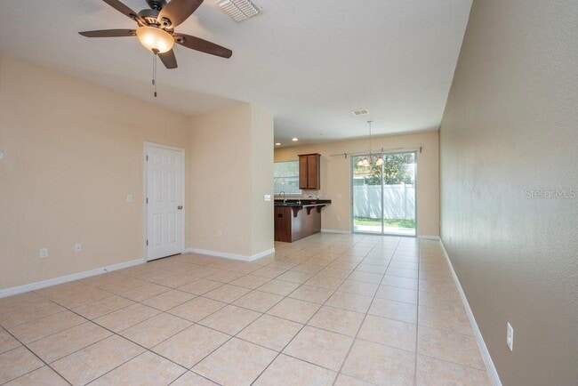 9460 Tawnyberry St in Orlando, FL - Building Photo - Building Photo