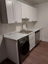 Sunnyslope Estates in Hartland, WI - Building Photo