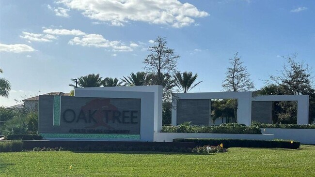 4534 Pinehurst Trl W in Oakland Park, FL - Foto de edificio - Building Photo