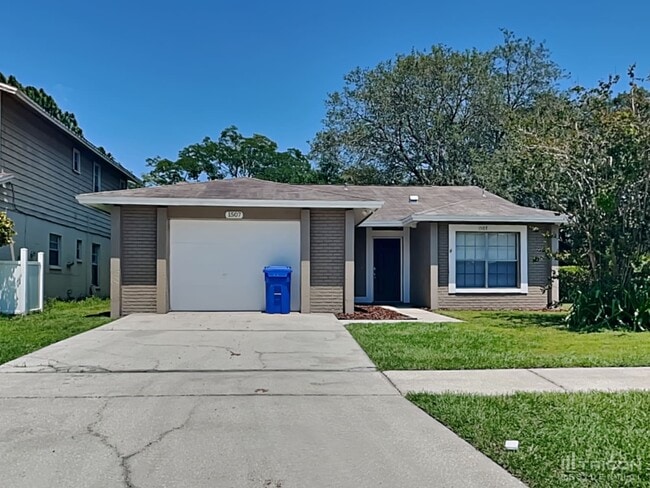 property at 1507 Crossridge Dr