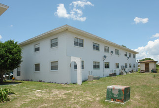 Montrose Apartments in Clermont, FL - Building Photo - Building Photo