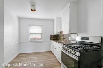 300 California Ave in Santa Monica, CA - Building Photo - Building Photo