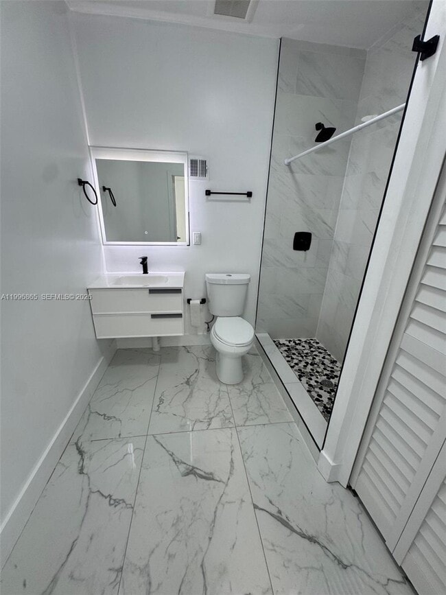 1011 NW 145th St in Miami, FL - Building Photo - Building Photo