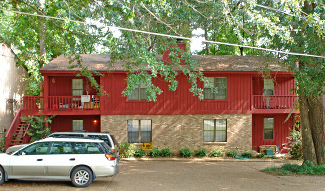 330 Teal Ln in Tallahassee, FL - Foto de edificio - Building Photo