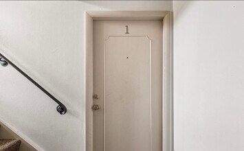 1410 S Ash St, Unit #1 in Denver, CO - Building Photo - Building Photo