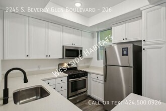 2245 S Beverly Glen Blvd in Los Angeles, CA - Building Photo - Building Photo