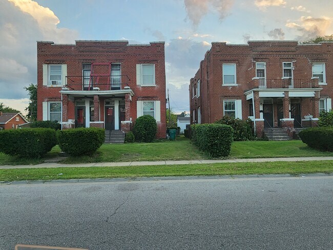 1732 Saint Louis Ave, Unit 1732