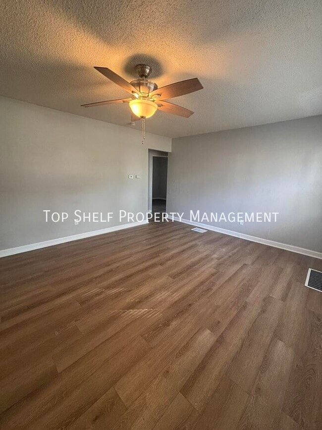 7503 SW 13th St in Des Moines, IA - Building Photo - Building Photo