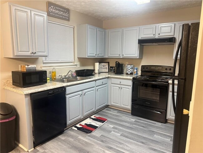 2499 Brookgate Way in Ellenwood, GA - Building Photo - Building Photo