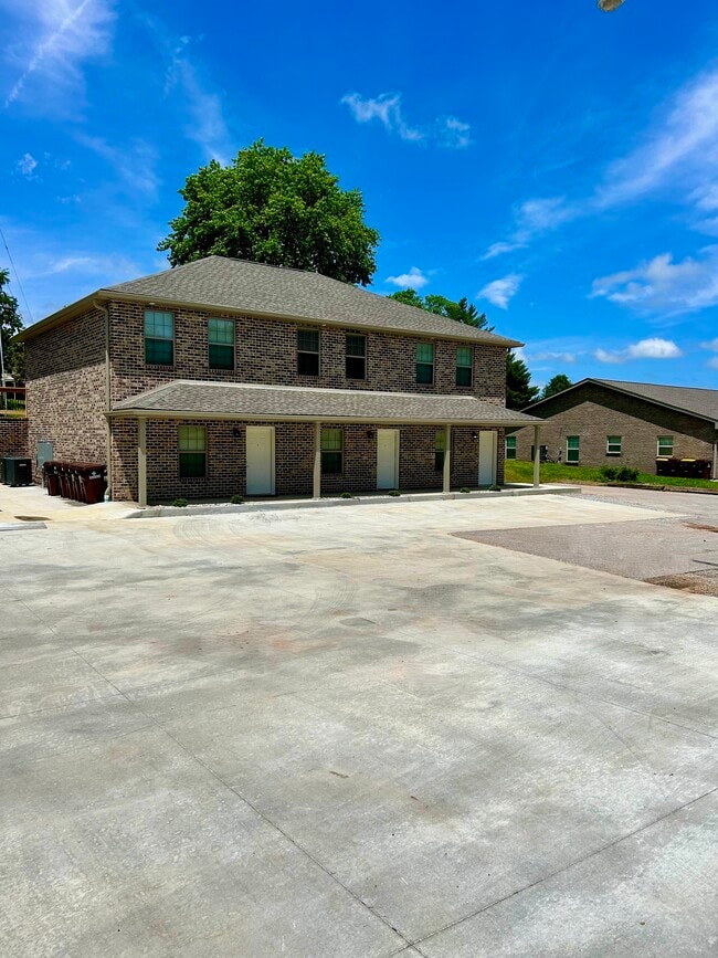 192 Fairway Ln, Unit A in Somerset, KY - Building Photo - Building Photo