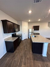 108 Snapdragon Ln in San Marcos, TX - Building Photo - Building Photo