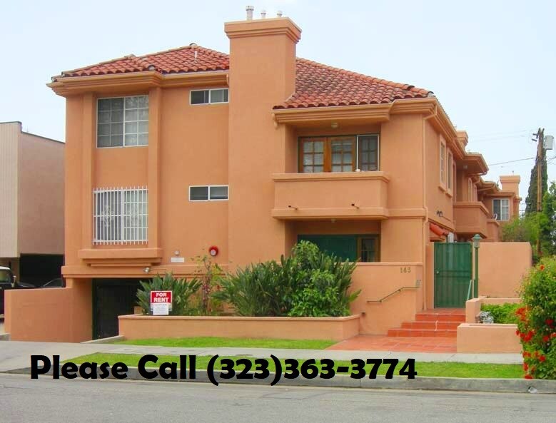 143 S Hayworth Ave in Los Angeles, CA - Building Photo