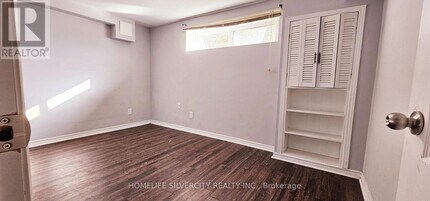 31 Windermere Ct in Brampton, ON - Building Photo - Building Photo