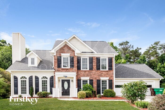 3229 Sparrowhawk Dr in High Point, NC - Building Photo