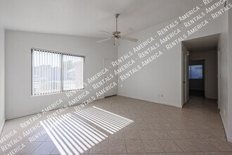 3134 W Foothill Dr in Phoenix, AZ - Building Photo - Building Photo