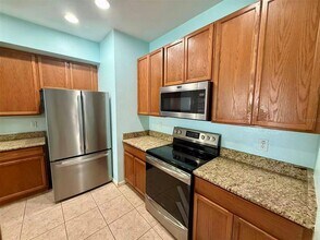 13832 Dove Wing Ct in Orlando, FL - Building Photo - Building Photo