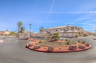 6908 Cobre Azul Ave in Las Vegas, NV - Building Photo - Building Photo