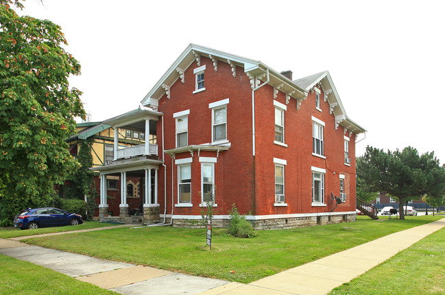 214 W Adams St in Sandusky, OH - Building Photo - Building Photo