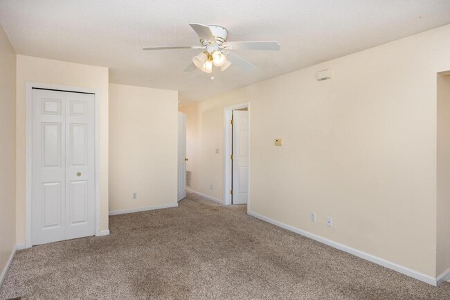 34 Johns Dr in Enola, PA - Building Photo - Building Photo