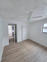 141 W 31st St in Hialeah, FL - Building Photo