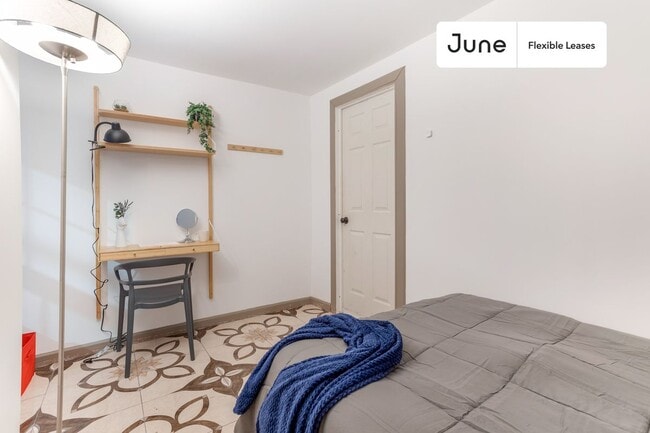 Functional ROOM at The Upper Manhattan House, Unit 5 in New York, NY - Building Photo - Building Photo