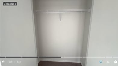 5 Russell Park, Unit C201 in Quincy, MA - Foto de edificio - Building Photo