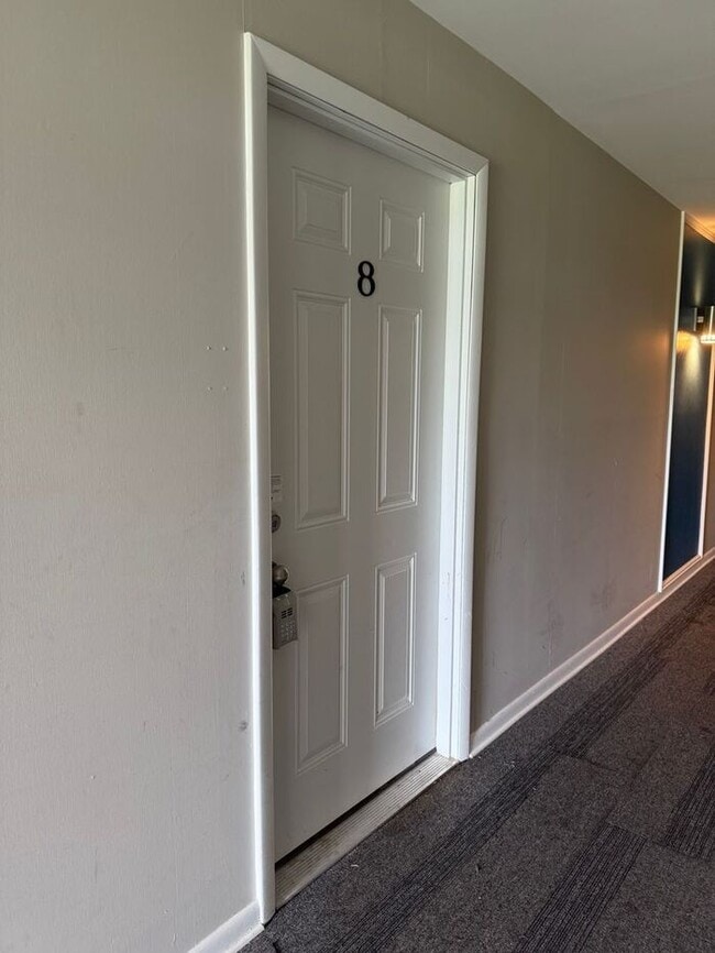 550 B E Bledsoe St in Gallatin, TN - Building Photo - Building Photo
