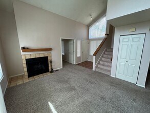 440 Autumn Ridge Cir in Colorado Springs, CO - Building Photo - Building Photo