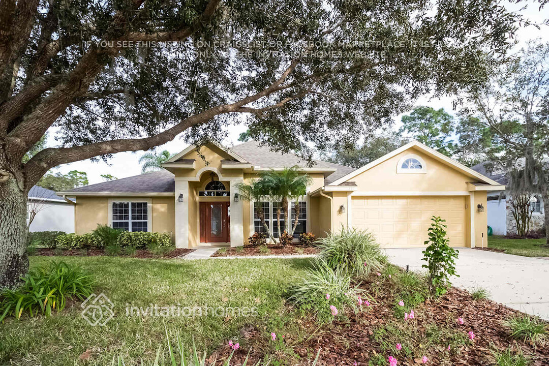 217 Hazeltine Dr in Debary, FL - Building Photo