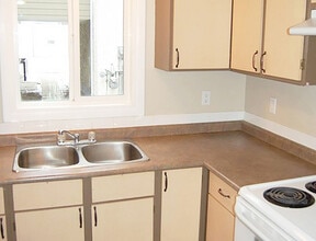 Westwood Village in Lloydminster, AB - Building Photo - Building Photo