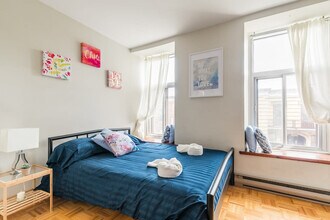 57 Avenue Duluth O in Montréal, QC - Building Photo - Building Photo